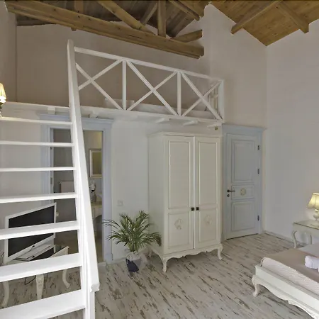 Bed & Breakfast Roka Alaçatı