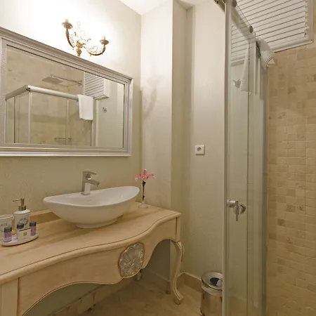 Roka Bed & Breakfast