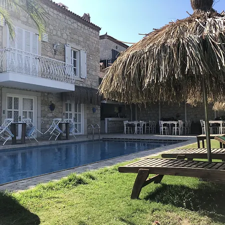 Roka فندق مبيت وإفطار ألاتشاتي